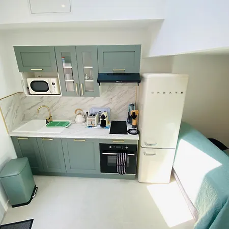 Сasa de vacaciones Et Centre à Pied, La Pinasse Est Maison Duplex Climatisée Avec Ménage, Draps Et Serviettes Inclus