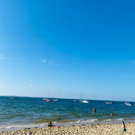 Сasa de vacaciones Et Centre à Pied, La Pinasse Est Maison Duplex Climatisée Avec Ménage, Draps Et Serviettes Inclus *