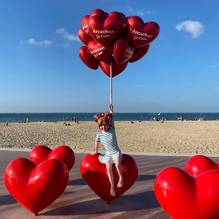 Сasa de vacaciones Et Centre à Pied, La Pinasse Est Maison Duplex Climatisée Avec Ménage, Draps Et Serviettes Inclus Arcachón